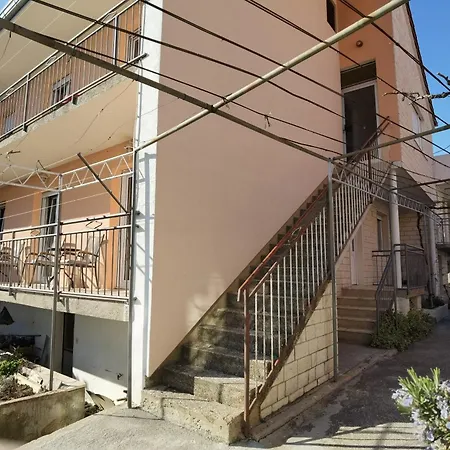 Zelic Apartmán *