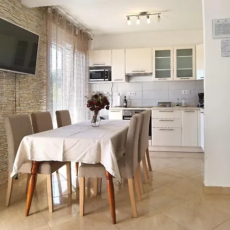 Zelic Apartmán